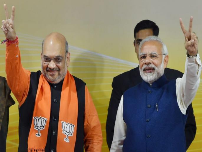 Growth in development, credibility dropped! Causes of BJP's Falling | विकास वेडावलाच, विश्वासार्हताही घसरली! भाजपाच्या घसरगुंडीची कारणे  Growth in development, credibility dropped! Causes of BJP's Falling | विकास वेडावलाच, विश्वासार्हताही घसरली! भाजपाच्या घसरगुंडीची कारणे