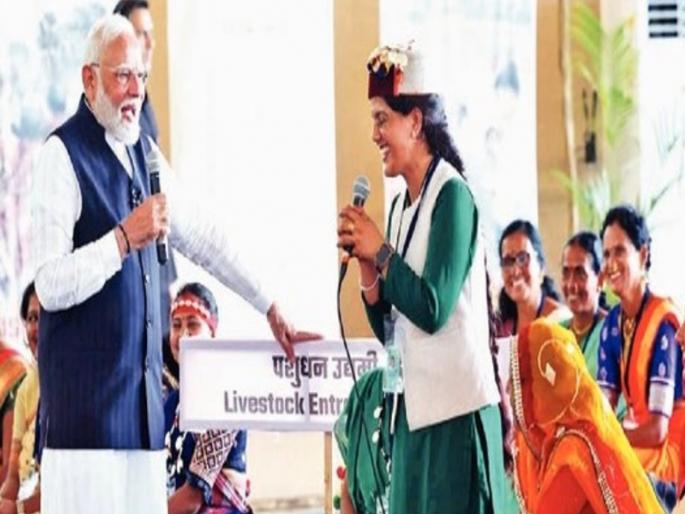 Mahila Shakti will support and bring a grand coalition government says PM narendra Modi | महिला शक्ती साथ देईल आणि महायुतीचे सरकार आणतील; PM मोदींनी फुंकले विधानसभेचे रणशिंग Mahila Shakti will support and bring a grand coalition government says PM narendra Modi | महिला शक्ती साथ देईल आणि महायुतीचे सरकार आणतील; PM मोदींनी फुंकले विधानसभेचे रणशिंग