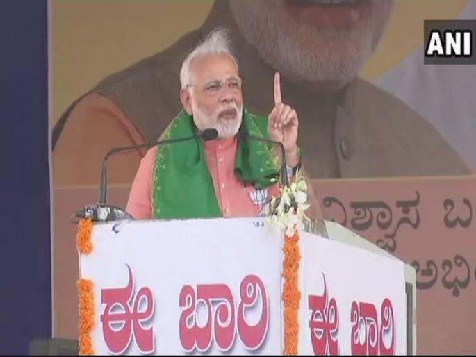 Pakistanis' war of conflicts ?; Government launches, discussions with Modi supporters | पाकशी सामोपचार की वार?; सरकारची खलबते, मोदींची सहकाऱ्यांशी चर्चा सुरू