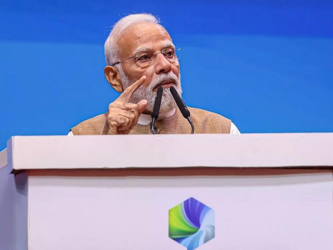 One GB of data is now cheaper than a cup of tea: Modi | एक जीबी डेटा आता चहाच्या एका कपापेक्षाही स्वस्त झाला आहे : मोदी One GB of data is now cheaper than a cup of tea: Modi | एक जीबी डेटा आता चहाच्या एका कपापेक्षाही स्वस्त झाला आहे : मोदी