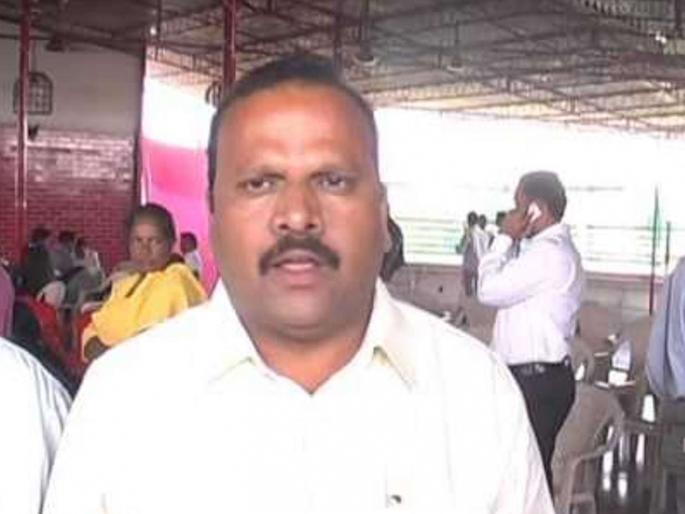 Vidhan sabha 2019: MLA Narendra Pawar news | Vidhan sabha 2019 : केंद्रीय समितीच्या अहवालाने केला आमदार नरेंद्र पवार यांचा घात Vidhan sabha 2019: MLA Narendra Pawar news | Vidhan sabha 2019 : केंद्रीय समितीच्या अहवालाने केला आमदार नरेंद्र पवार यांचा घात