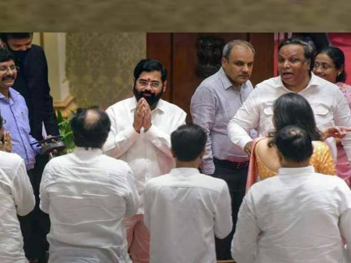 in the new government, will bhandara Mla narendra bhondekar gets chance to be a minister? | नव्या सरकारमध्ये जिल्ह्याच्या वाट्याला मंत्रिपद की महामंडळ? नरेंद्र भाेंडेकर यांच्या नावाची चर्चा in the new government, will bhandara Mla narendra bhondekar gets chance to be a minister? | नव्या सरकारमध्ये जिल्ह्याच्या वाट्याला मंत्रिपद की महामंडळ? नरेंद्र भाेंडेकर यांच्या नावाची चर्चा