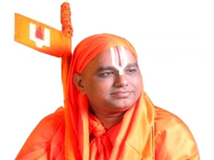 Darshan Soukar of Narendra Maharaj on Wednesday | नरेंद्र महाराजांचा बुधवारी दर्शन सोहळा Darshan Soukar of Narendra Maharaj on Wednesday | नरेंद्र महाराजांचा बुधवारी दर्शन सोहळा