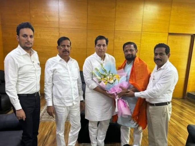 naresh mhaske met ganesh naik | नरेश म्हस्के यांनी घेतली गणेश नाईकांची भेट; नाराजी दूर करण्याचा झाला प्रयत्न naresh mhaske met ganesh naik | नरेश म्हस्के यांनी घेतली गणेश नाईकांची भेट; नाराजी दूर करण्याचा झाला प्रयत्न