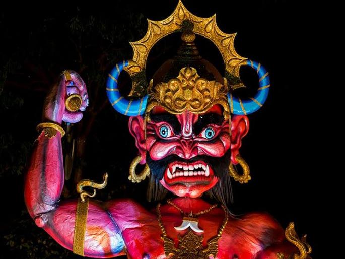diwali festival enthusiasm after the burning of narkasur vibrant atmosphere everywhere in the state | मांगल्याचे उजळले दीप, नरकासुर दहनानंतर दिवाळी सणाचा उत्साह; राज्यात सर्वत्र चैतन्यमय वातावरण diwali festival enthusiasm after the burning of narkasur vibrant atmosphere everywhere in the state | मांगल्याचे उजळले दीप, नरकासुर दहनानंतर दिवाळी सणाचा उत्साह; राज्यात सर्वत्र चैतन्यमय वातावरण