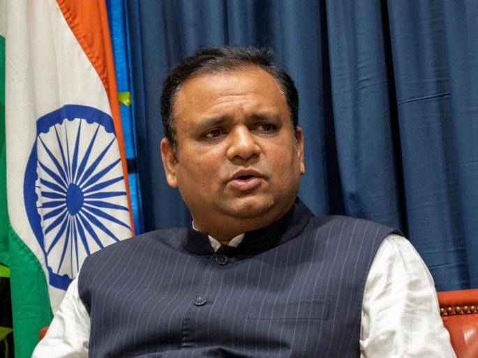 Gogawle's whip will also apply to the Thackeray group; Information of Vidhan Sabha Speaker Rahul Narvekar | ठाकरे गटालाही लागू असेल गोगावलेंचा व्हीप; विधानसभा अध्यक्ष राहुल नार्वेकर यांची माहिती Gogawle's whip will also apply to the Thackeray group; Information of Vidhan Sabha Speaker Rahul Narvekar | ठाकरे गटालाही लागू असेल गोगावलेंचा व्हीप; विधानसभा अध्यक्ष राहुल नार्वेकर यांची माहिती