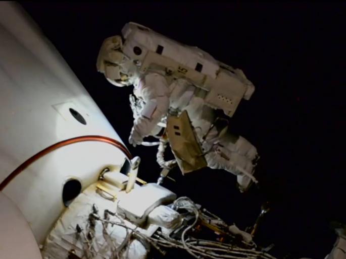 Sunita Williams once again performed a miracle in space, created history for the eighth time; Video surfaced | सुनीता विल्यम्सने पुन्हा एकदा अंतराळात चमत्कार केला, आठव्यांदा इतिहास रचला; व्हिडीओ आला समोर Sunita Williams once again performed a miracle in space, created history for the eighth time; Video surfaced | सुनीता विल्यम्सने पुन्हा एकदा अंतराळात चमत्कार केला, आठव्यांदा इतिहास रचला; व्हिडीओ आला समोर