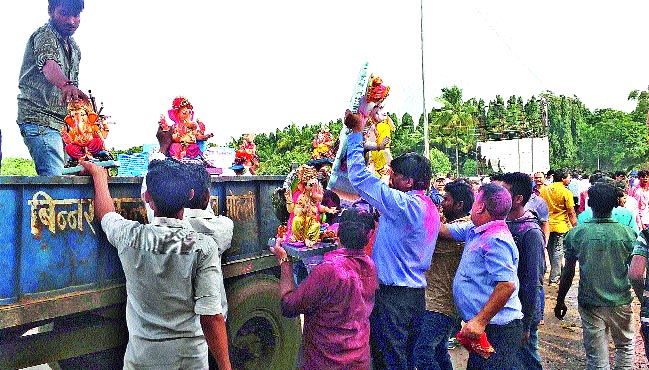  Pollution avoided in Nasardi river bed | नासर्डी नदीपात्रात टळले प्रदूषण