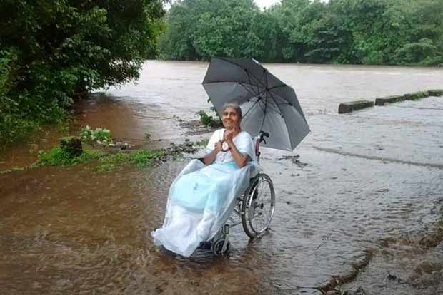 Nasima Hurjuk's new adventure for the welfare of the disabled | नसिमा हुरजूक यांचे अपंग कल्याणाचे नवे साहस Nasima Hurjuk's new adventure for the welfare of the disabled | नसिमा हुरजूक यांचे अपंग कल्याणाचे नवे साहस