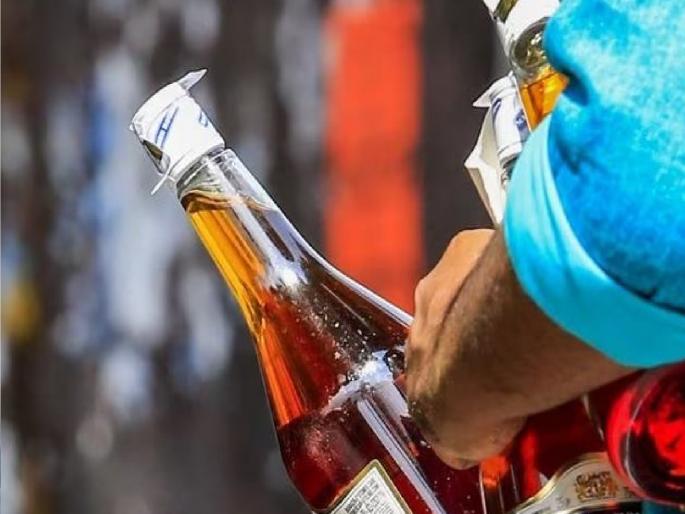 Liquor sales booming, drug addiction awareness programs stopped across the state  | दारू विक्री जोरात, राज्यभरात नशामुक्ती प्रबोधनाचे कार्यक्रम ठप्प  Liquor sales booming, drug addiction awareness programs stopped across the state  | दारू विक्री जोरात, राज्यभरात नशामुक्ती प्रबोधनाचे कार्यक्रम ठप्प