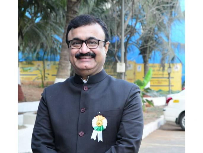 Attempt to demand money by creating a bogus account in the name of Nashik Municipal Commissioner Chandrakant Pulkundwar | नाशिक महापालिका आयुक्त चंद्रकांत पुलकुंडवार यांच्या नावाने बोगस अकाउंट तयार करून पैसे मागण्याचा प्रयत्न Attempt to demand money by creating a bogus account in the name of Nashik Municipal Commissioner Chandrakant Pulkundwar | नाशिक महापालिका आयुक्त चंद्रकांत पुलकुंडवार यांच्या नावाने बोगस अकाउंट तयार करून पैसे मागण्याचा प्रयत्न