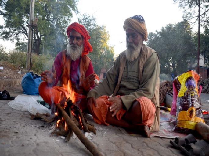 The mercury goes directly to 5.1 degrees: The cold winter season prevails | पारा थेट ५.१अंशावर : नाशकात थंडीचा कहर सुरूच