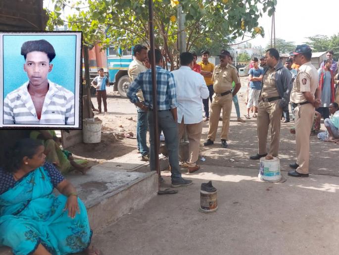 Bloodshed will not stop in Nashik; Once again a young man was stabbed, half a dozen murders a week | नाशिकमध्ये खूनसत्र थांबेना; पुन्हा एका युवकाला भोसकले, आठवड्यात अर्धा डझन खून Bloodshed will not stop in Nashik; Once again a young man was stabbed, half a dozen murders a week | नाशिकमध्ये खूनसत्र थांबेना; पुन्हा एका युवकाला भोसकले, आठवड्यात अर्धा डझन खून