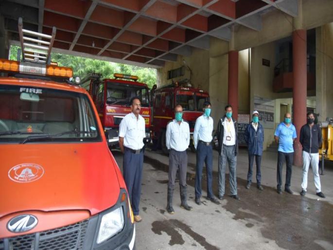 'Nature' storm: Nashik fire brigade's leave canceled | ‘निसर्ग’ वादळ : नाशिक अग्निशमन दलाच्या रजा रद्द 'Nature' storm: Nashik fire brigade's leave canceled | ‘निसर्ग’ वादळ : नाशिक अग्निशमन दलाच्या रजा रद्द