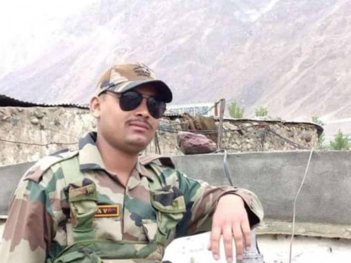 accidental death of Jawan Amol Vilas Shinde from Nashik | नाशिक येथील जवान अमोल विलास शिंदे यांचे अपघाती निधन; अन्य दोन जण जखमी accidental death of Jawan Amol Vilas Shinde from Nashik | नाशिक येथील जवान अमोल विलास शिंदे यांचे अपघाती निधन; अन्य दोन जण जखमी