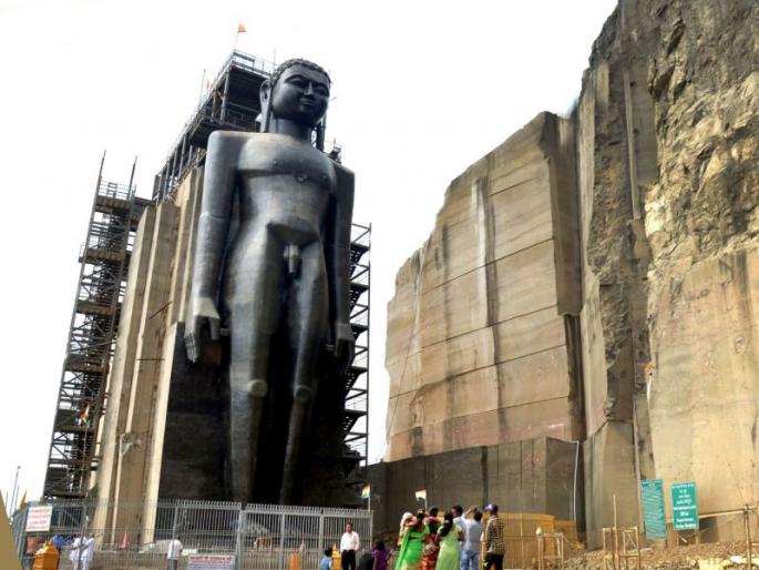 Vishwashanti Ahimsa Sammelan at Mangi Tungi Nasik | मांगीतुंगी : ज्ञानमती माताजी यांच्याकडून भगवान ऋषभदेव विश्वशांती वर्ष घोषित Vishwashanti Ahimsa Sammelan at Mangi Tungi Nasik | मांगीतुंगी : ज्ञानमती माताजी यांच्याकडून भगवान ऋषभदेव विश्वशांती वर्ष घोषित