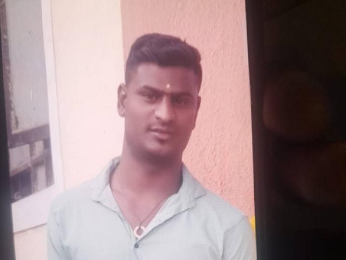Murder of a youth by stabbing him with a sharp weapon in the destroyer | नाशकात धारदार शस्त्राने वार करून युवकाचा खून Murder of a youth by stabbing him with a sharp weapon in the destroyer | नाशकात धारदार शस्त्राने वार करून युवकाचा खून