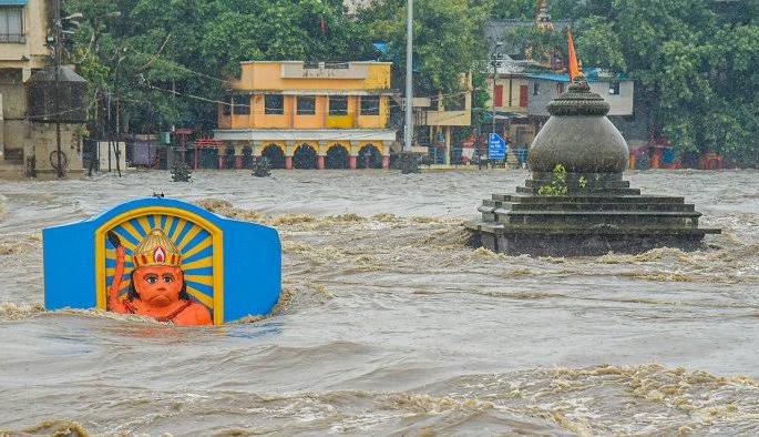 nashik district disaster branch ready for coping with monsoon disasters | पावसाळी आपत्तीचा मुकाबला; नाशिक जिल्हा आपत्ती शाखा सज्ज