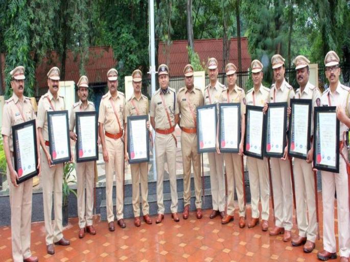 Honor to 'ISO' Rural Police Station | ‘आयएसओ’ ग्रामीण पोलीस ठाण्यांचा सन्मान Honor to 'ISO' Rural Police Station | ‘आयएसओ’ ग्रामीण पोलीस ठाण्यांचा सन्मान