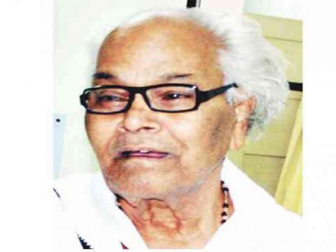 We lived in Guru's house for 22 years; I became a singer only because of Guru | २२ वर्षे गुरूंच्या घरी राहिलो; गाण्याचा तेवढा गुण नसताना गुरूंमुळेच गायक बनलो We lived in Guru's house for 22 years; I became a singer only because of Guru | २२ वर्षे गुरूंच्या घरी राहिलो; गाण्याचा तेवढा गुण नसताना गुरूंमुळेच गायक बनलो