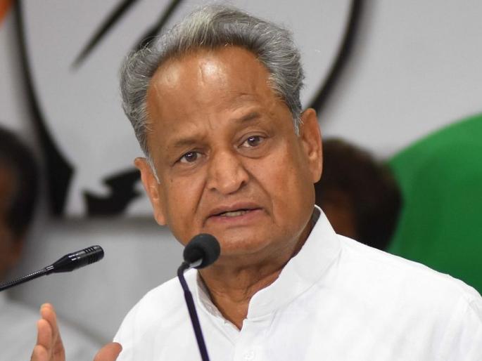 Modi should stop 'drama' of overthrowing government: Gehlot | सरकार पाडण्याचा ‘ड्रामा’ मोदींनी थांबवावा : गेहलोत Modi should stop 'drama' of overthrowing government: Gehlot | सरकार पाडण्याचा ‘ड्रामा’ मोदींनी थांबवावा : गेहलोत