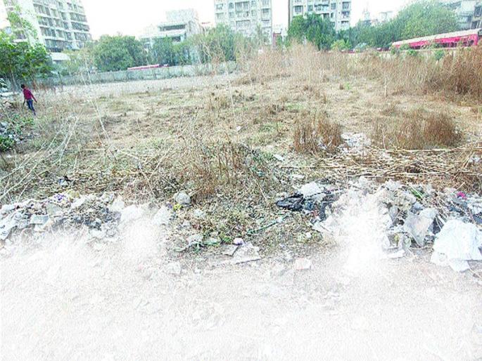 Parking in the city, the market question is serious | शहरात पार्किंग, मार्केटचा प्रश्न गंभीर Parking in the city, the market question is serious | शहरात पार्किंग, मार्केटचा प्रश्न गंभीर