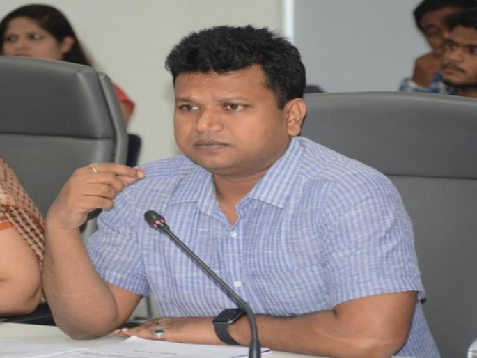 coordination with all the departments in work about drought condition : Naval Kishor Ram | टंचाई परिस्थितीवर मात करण्यासाठी सर्व यंत्रणांनी समन्वय ठेवून कामे करणे गरजेचे : नवल किशोर राम coordination with all the departments in work about drought condition : Naval Kishor Ram | टंचाई परिस्थितीवर मात करण्यासाठी सर्व यंत्रणांनी समन्वय ठेवून कामे करणे गरजेचे : नवल किशोर राम