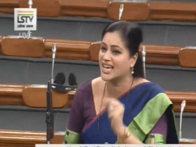 'Tea also costs 20 rupees, so give shelter to the supporters of 2 thousand' navneet rana kaur | 'चहालासुद्धा 20 रुपये लागतात, म्हणून निराधारांना महिना 2 हजारांची मदत द्या' 