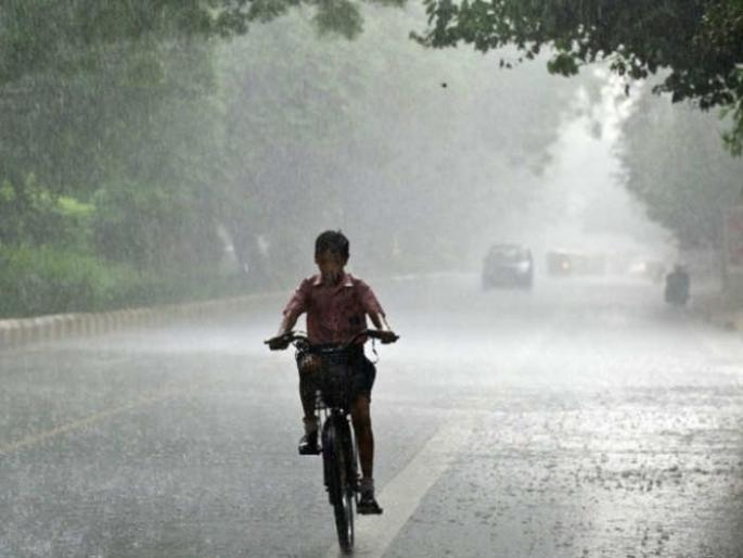 Solapur received 155 per cent of the average rainfall till mid-July as in the previous year | सोलापुरात मागील वर्षीप्रमाणेच जुलैच्या मध्यापर्यंत सरासरीच्या १५५ टक्के पाऊस Solapur received 155 per cent of the average rainfall till mid-July as in the previous year | सोलापुरात मागील वर्षीप्रमाणेच जुलैच्या मध्यापर्यंत सरासरीच्या १५५ टक्के पाऊस