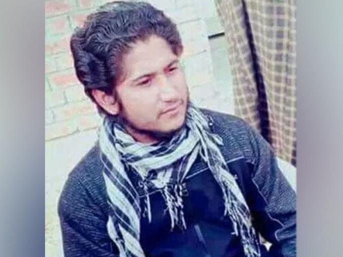 LeT militant involved in Shujaat Bukhari's assassination killed in Jammu-Kashmir | पत्रकार शुजात बुखारींच्या हत्या प्रकरणातील दहशतवाद्याचा जवानांनी केला खात्मा LeT militant involved in Shujaat Bukhari's assassination killed in Jammu-Kashmir | पत्रकार शुजात बुखारींच्या हत्या प्रकरणातील दहशतवाद्याचा जवानांनी केला खात्मा