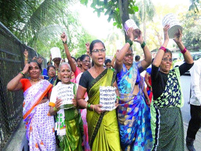 Airport-bound project victims agitated | विमानतळ बाधित प्रकल्पग्रस्तांचे आंदोलन, लढा सुरूच ठेवण्याचा निर्धार