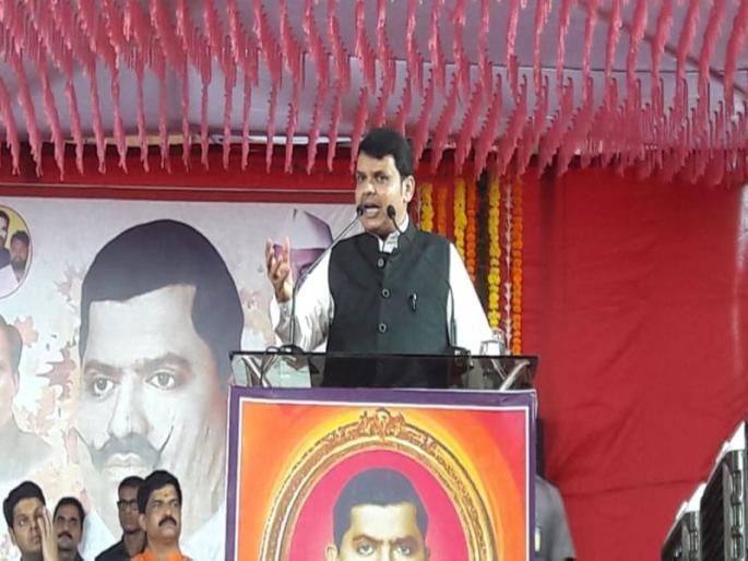 Annasaheb Patil MahaMandal chairman will give cabinet rank - Chief Minister | अण्णासाहेब पाटील महामंडळ अध्यक्षांना कॅबिनेट दर्जा देणार - मुख्यमंत्री Annasaheb Patil MahaMandal chairman will give cabinet rank - Chief Minister | अण्णासाहेब पाटील महामंडळ अध्यक्षांना कॅबिनेट दर्जा देणार - मुख्यमंत्री