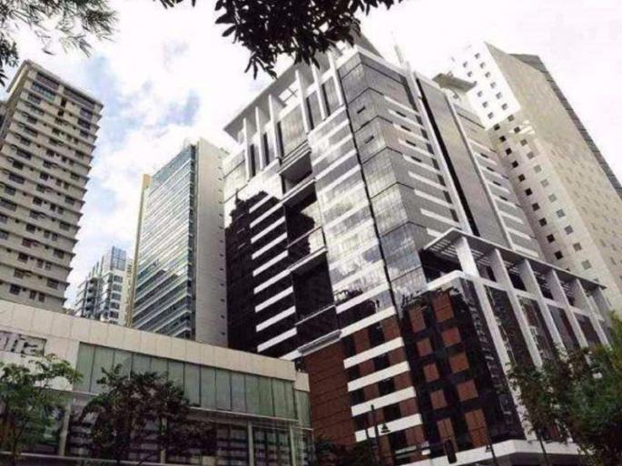 Economic Capital Mumbai; But the development center in Navi Mumbai | आर्थिक राजधानी मुंबई; पण विकास केंद्र नवी मुंबईत Economic Capital Mumbai; But the development center in Navi Mumbai | आर्थिक राजधानी मुंबई; पण विकास केंद्र नवी मुंबईत