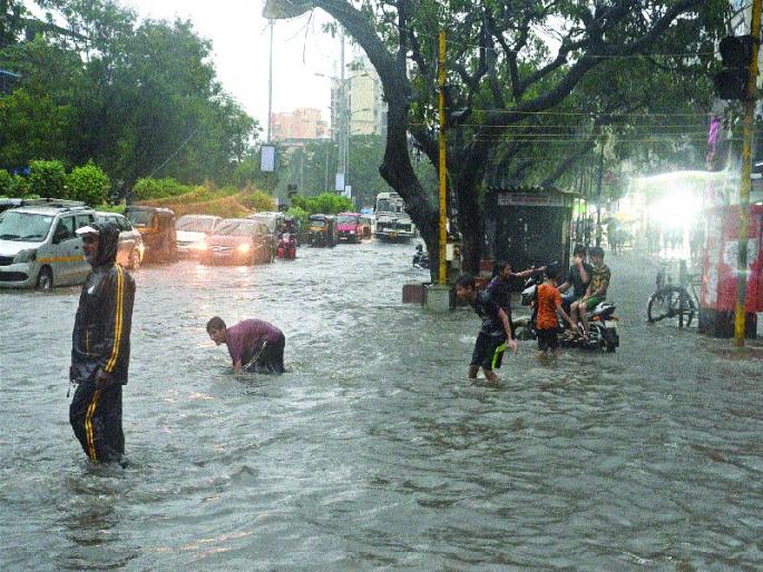 New Mumbai pattern of disaster management, achievement of municipal efforts | आपत्ती व्यवस्थापनाचा नवी मुंबई पॅटर्न, महापालिकेच्या प्रयत्नांना यश New Mumbai pattern of disaster management, achievement of municipal efforts | आपत्ती व्यवस्थापनाचा नवी मुंबई पॅटर्न, महापालिकेच्या प्रयत्नांना यश