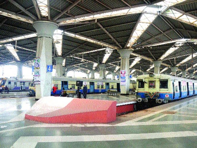 NMMT, Uran railway route to help the train passengers | रेल्वे प्रवाशांच्या मदतीला एनएमएमटी, उरण रेल्वेमार्गाच्या रुळाचे काम NMMT, Uran railway route to help the train passengers | रेल्वे प्रवाशांच्या मदतीला एनएमएमटी, उरण रेल्वेमार्गाच्या रुळाचे काम