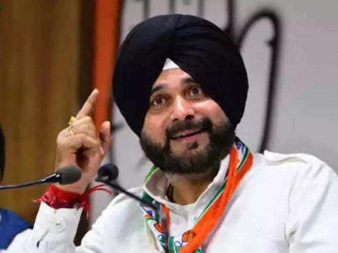 punjab election 2022 navjot singh sidhu again politically active and might be establish new party | नवज्योत सिंग सिद्धू नवीन पक्ष काढणार? पंजाब निवडणुकीत नव्या समीकरणांचे संकेत punjab election 2022 navjot singh sidhu again politically active and might be establish new party | नवज्योत सिंग सिद्धू नवीन पक्ष काढणार? पंजाब निवडणुकीत नव्या समीकरणांचे संकेत
