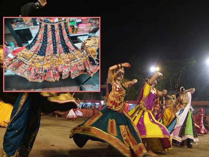 less customers in Pune's Ravivar Peth market; Women don't come to buy ghagra and dresses during Navratri because of rain at taime Dandia | पुण्यातील रविवार पेठेत शुकशुकाट; ऐन नवरात्रीत घागरा, ड्रेस घ्यायला महिलावर्ग येईना..., व्यापाऱ्यांत कुजबुज...