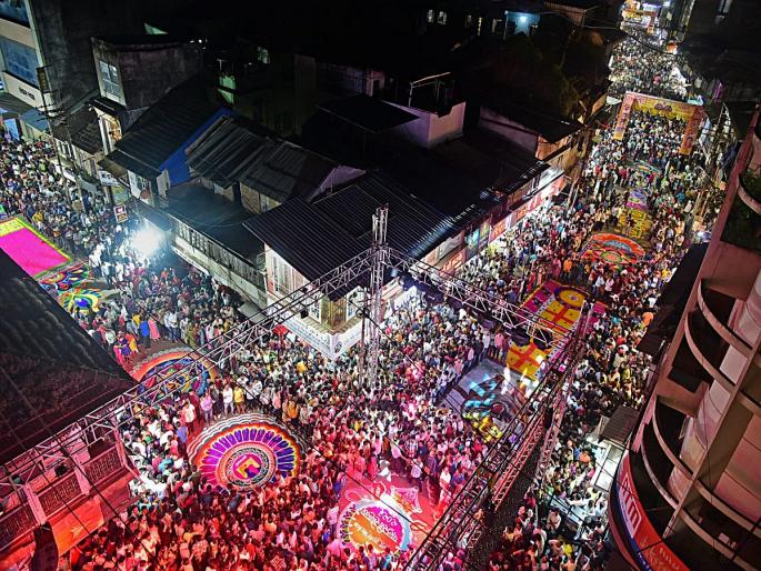 Kolhapur: Sri Ambabai's Nagar Pradakshina Palkhi Ceremony Amid Crowds of Devotees | Kolhapur: भाविकांच्या अलोट गर्दीत श्री अंबाबाईचा नगरप्रदक्षिणा पालखी सोहळा Kolhapur: Sri Ambabai's Nagar Pradakshina Palkhi Ceremony Amid Crowds of Devotees | Kolhapur: भाविकांच्या अलोट गर्दीत श्री अंबाबाईचा नगरप्रदक्षिणा पालखी सोहळा