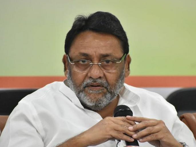 Whom did Parambir Singh meet in Delhi after his transfer? Nawab Malik told will expose soon | Param bir Singh: बदलीनंतर परमबीर सिंग दिल्लीत कोणाला भेटले? वेळ आल्यावर करेक्ट कार्यक्रम; नवाब मलिकांचा इशारा Whom did Parambir Singh meet in Delhi after his transfer? Nawab Malik told will expose soon | Param bir Singh: बदलीनंतर परमबीर सिंग दिल्लीत कोणाला भेटले? वेळ आल्यावर करेक्ट कार्यक्रम; नवाब मलिकांचा इशारा