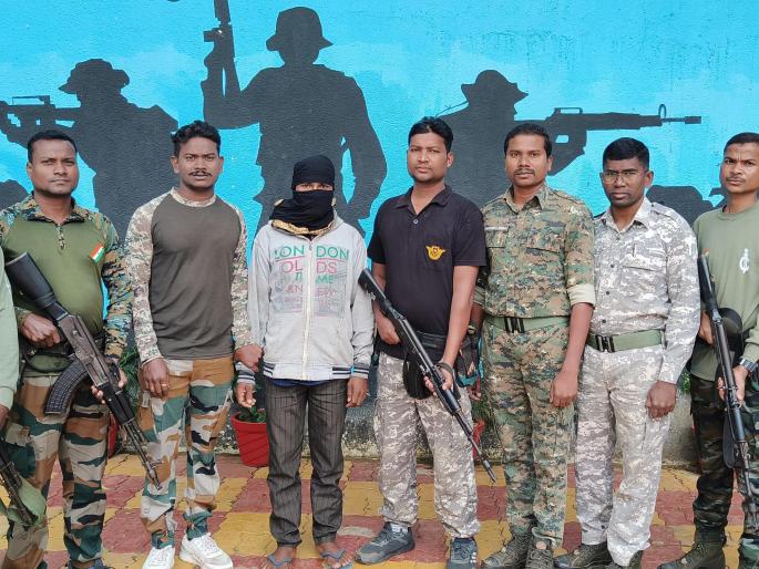 chhattisgarh naxalite arrest came to do police reiki and got himself caught in a trap | पोलिसांची रेकी करायला आला अन् स्वत:चा जाळ्यात अडकला; दोन लाखांचे बक्षीस असलेला छत्तीसगडचा नक्षलवादी गजाआड chhattisgarh naxalite arrest came to do police reiki and got himself caught in a trap | पोलिसांची रेकी करायला आला अन् स्वत:चा जाळ्यात अडकला; दोन लाखांचे बक्षीस असलेला छत्तीसगडचा नक्षलवादी गजाआड