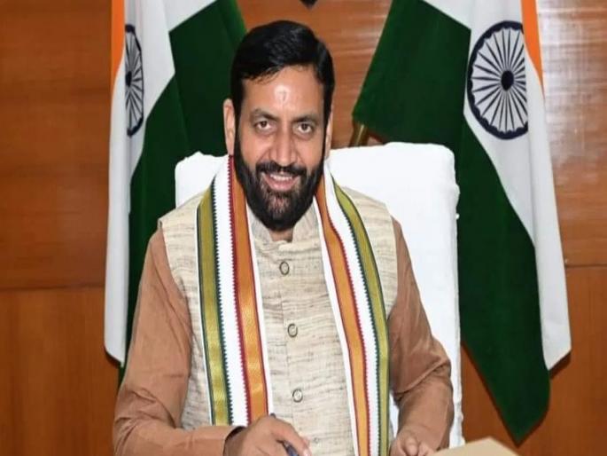 Nayab Singh Saini takes charge as the Chief Minister of Haryana at the Haryana Civil Secretariat in Chandigarh | खुर्चीवर विराजमान होताच मुख्यमंत्री सैनी यांचा मोठा निर्णय; 'या' रुग्णांना मिळणार मोफत उपचार! Nayab Singh Saini takes charge as the Chief Minister of Haryana at the Haryana Civil Secretariat in Chandigarh | खुर्चीवर विराजमान होताच मुख्यमंत्री सैनी यांचा मोठा निर्णय; 'या' रुग्णांना मिळणार मोफत उपचार!