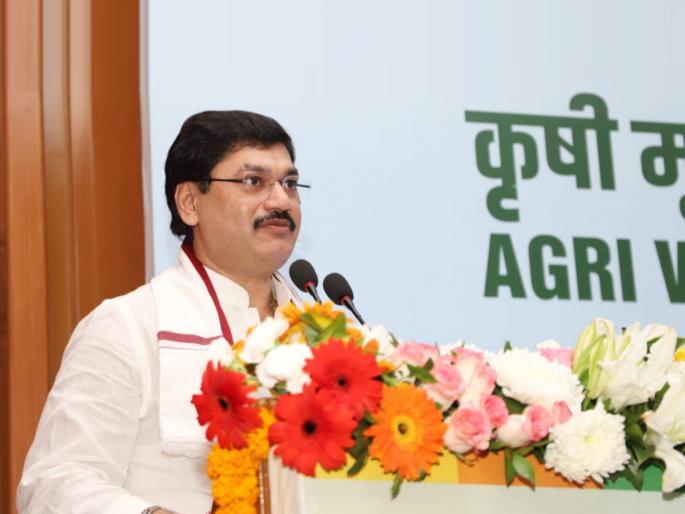 dhananjay munde address agri value chain partnership meet 2024 in mumbai | “...तर शेतमालाला रास्त भाव मिळेल, शेतीला उद्योग म्हणून पाहायला हवे”: धनंजय मुंडे dhananjay munde address agri value chain partnership meet 2024 in mumbai | “...तर शेतमालाला रास्त भाव मिळेल, शेतीला उद्योग म्हणून पाहायला हवे”: धनंजय मुंडे