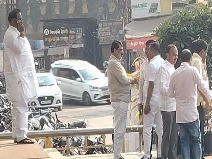 While the power struggle in Satara Zilla Parishad has intensified BJP is increasing the tension and the NCP is on tour | Satara ZP: भाजपचं टेन्शन वाढवून 'राष्ट्रवादी' टूरवर..!, सातारा झेडपीचा सत्तासंघर्ष वाढला While the power struggle in Satara Zilla Parishad has intensified BJP is increasing the tension and the NCP is on tour | Satara ZP: भाजपचं टेन्शन वाढवून 'राष्ट्रवादी' टूरवर..!, सातारा झेडपीचा सत्तासंघर्ष वाढला