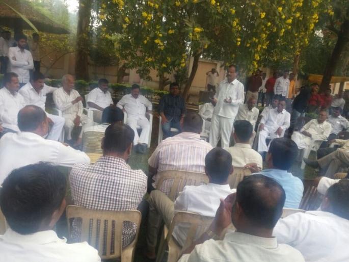 NCP's attack on Chalisgao concluded on 21st agitation | चाळीसगावला होणार राष्ट्रवादीच्या हल्लाबोल आंदोलनाचा २१ रोजी समारोप NCP's attack on Chalisgao concluded on 21st agitation | चाळीसगावला होणार राष्ट्रवादीच्या हल्लाबोल आंदोलनाचा २१ रोजी समारोप