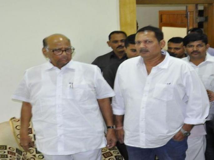 Udayanraje NCP's 'Star' Pracharak and will be discussed after meeting Sharad Pawar in delhi | उदयनराजे राष्ट्रवादीचे 'स्टार', शरद पवार भेटीनंतर चर्चा तर होणार Udayanraje NCP's 'Star' Pracharak and will be discussed after meeting Sharad Pawar in delhi | उदयनराजे राष्ट्रवादीचे 'स्टार', शरद पवार भेटीनंतर चर्चा तर होणार