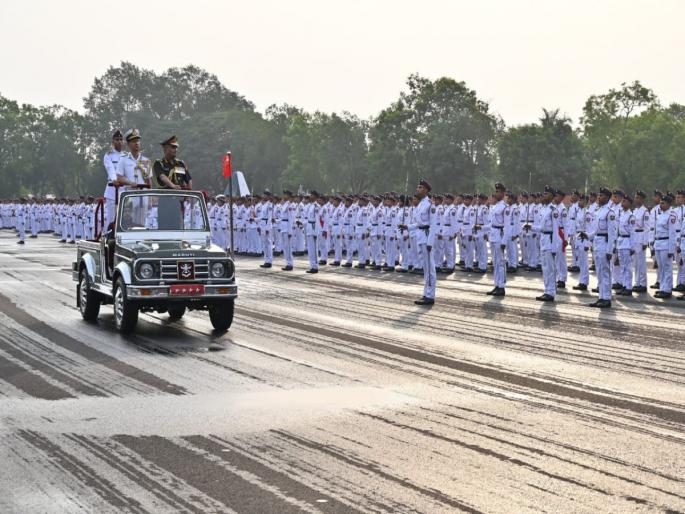 146th convocation ceremony of NDA celebrated in pune | NDA Pune: कदम कदम बढायेजा...! एनडीएचा १४६ वा दीक्षांत संचलन सोहळा दिमाखात साजरा 146th convocation ceremony of NDA celebrated in pune | NDA Pune: कदम कदम बढायेजा...! एनडीएचा १४६ वा दीक्षांत संचलन सोहळा दिमाखात साजरा