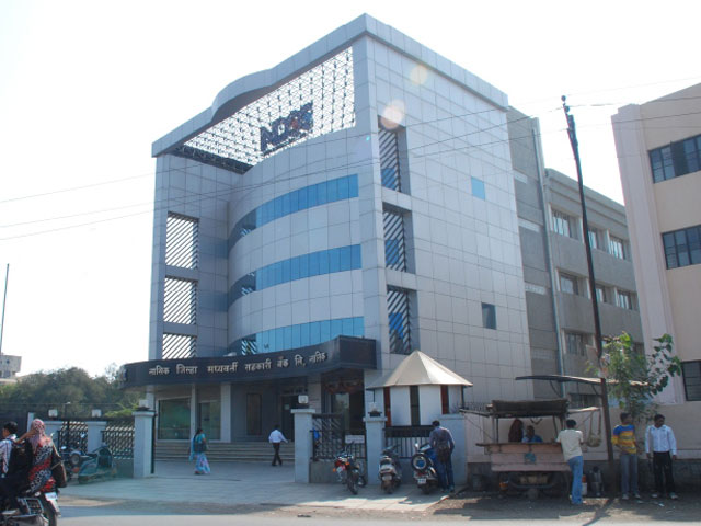 Long-term lease accepted option instead of sales | विक्रीऐवजी दीर्घकालीन भाडेपट्टीचा स्वीकारला पर्याय Long-term lease accepted option instead of sales | विक्रीऐवजी दीर्घकालीन भाडेपट्टीचा स्वीकारला पर्याय