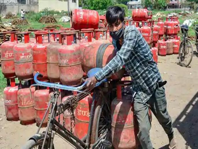 Six cylinders free to families in Tamil Nadu | तामिळनाडूत कुटुंबांना सहा सिलिंडर मोफत Six cylinders free to families in Tamil Nadu | तामिळनाडूत कुटुंबांना सहा सिलिंडर मोफत