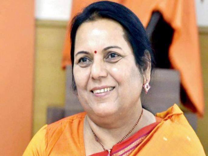 More enthusiastic atmosphere among Shinde group activists than Thackeray - Neelam Gorhe | ठाकरेंपेक्षा शिंदे गटातील कार्यकर्त्यांमध्ये अधिक उत्साही वातावरण - नीलम गोऱ्हे  More enthusiastic atmosphere among Shinde group activists than Thackeray - Neelam Gorhe | ठाकरेंपेक्षा शिंदे गटातील कार्यकर्त्यांमध्ये अधिक उत्साही वातावरण - नीलम गोऱ्हे