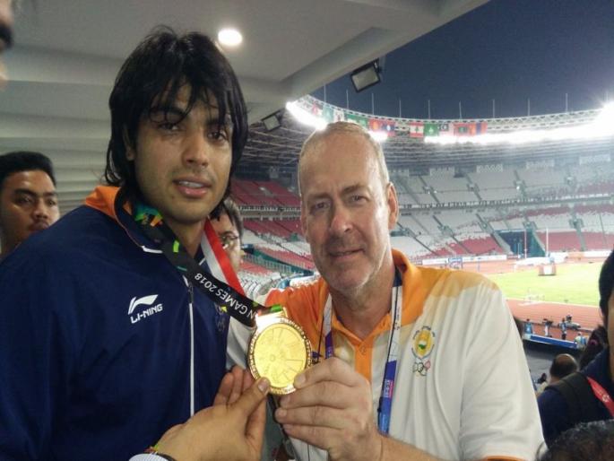 Asian Games 2018: Neeraj Chopra emulates legendary Milkha Singh to equal incredible 60-year-old record | Asian Games 2018: नीरज चोप्राने केली या दिग्गजाच्या विक्रमाशी बरोबरी  Asian Games 2018: Neeraj Chopra emulates legendary Milkha Singh to equal incredible 60-year-old record | Asian Games 2018: नीरज चोप्राने केली या दिग्गजाच्या विक्रमाशी बरोबरी